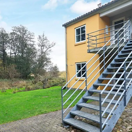4 Person In Hals-by Traum Feriehus *